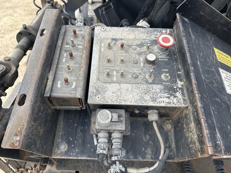 2009-roadtec-rp170-image-24