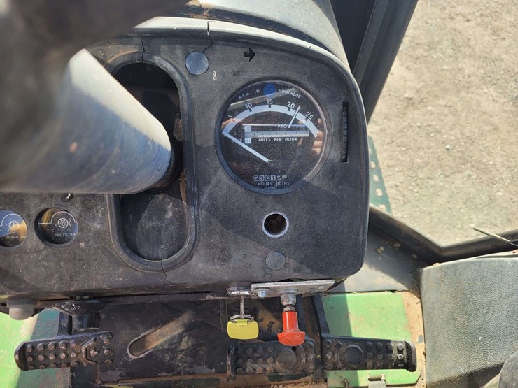 john-deere-4430-image-21