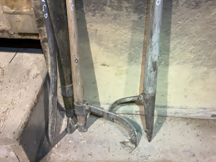 #150-•-3-cant-hooks-image-2