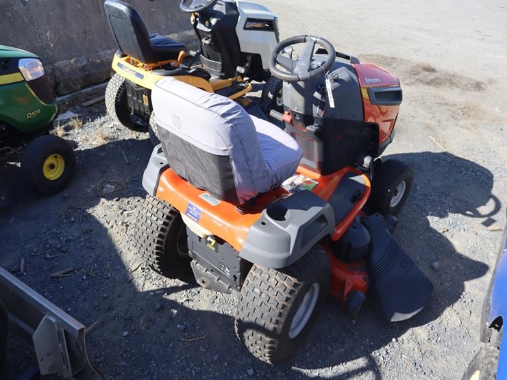 husqvarna-yth25k48-riding-mower-image-8