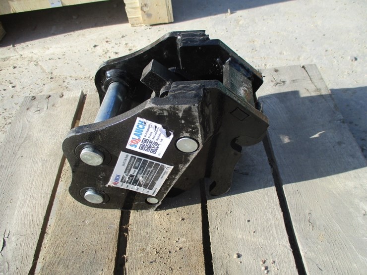 new-unused-ir-semi-auto-quick-coupler-attachment,-image-1