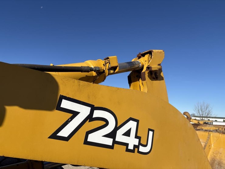 deere-724j-image-27