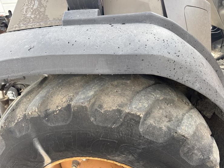 2008-case-570l-xt-image-19