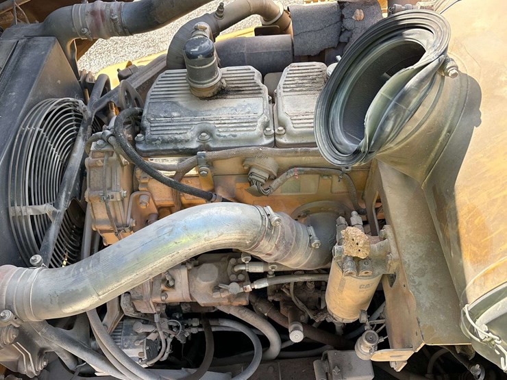 2006-caterpillar-740-image-47