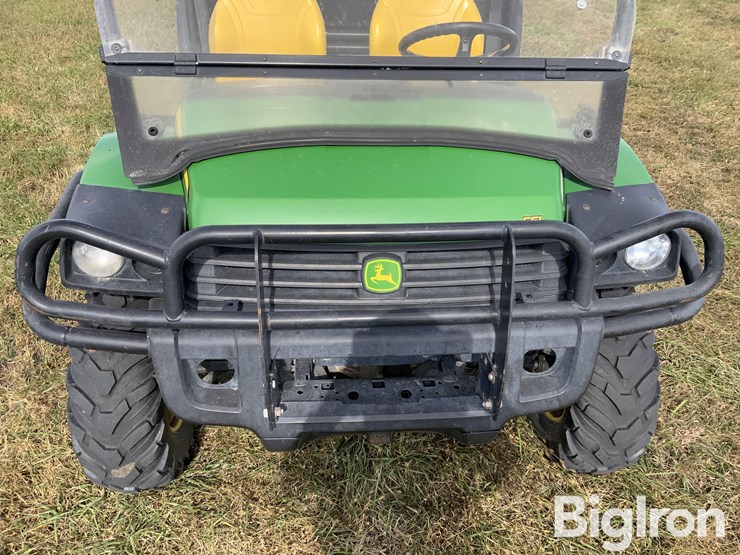 2014-john-deere-gator-image-10