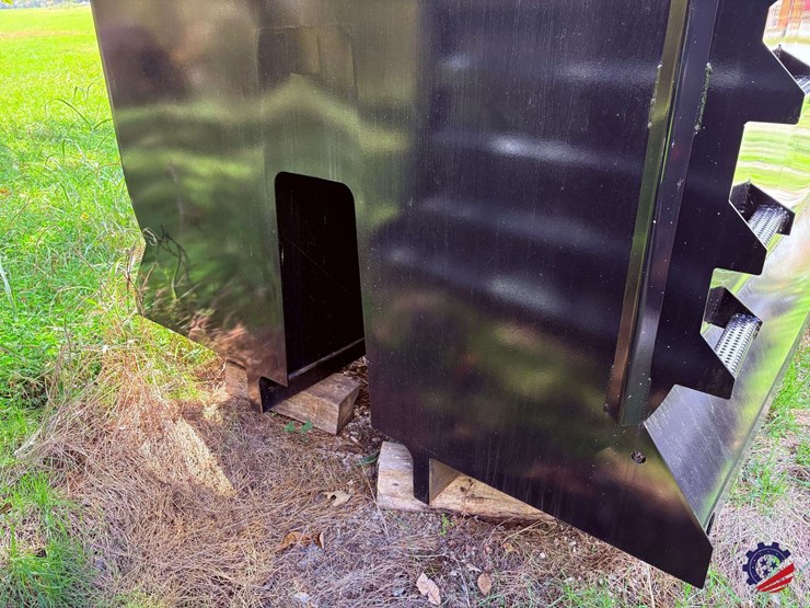 new-16'-ox-body-dump-body-with-high-lift-gate-image-10