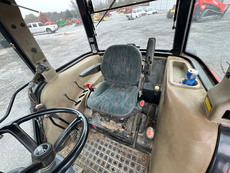 kioti-dk65s-image-13