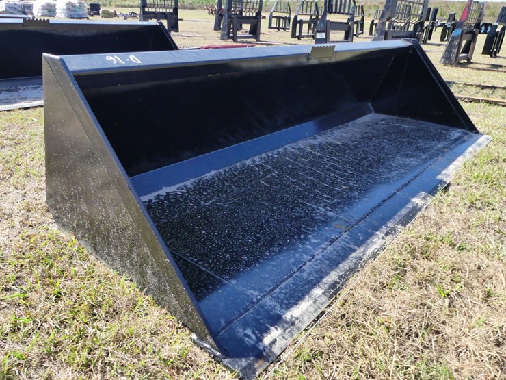 swict-84"-quick-attach-bucket-image-1