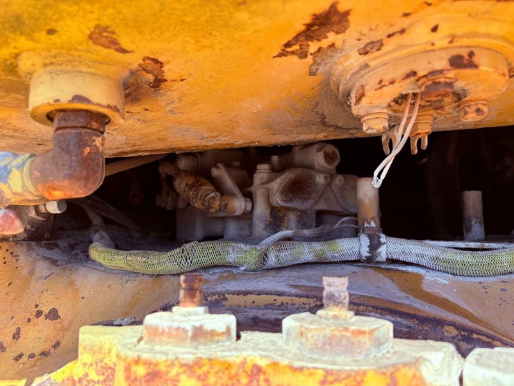 1984-caterpillar-d9l-image-21