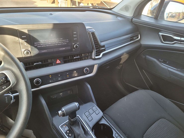 2023-kia-sportage-image-10