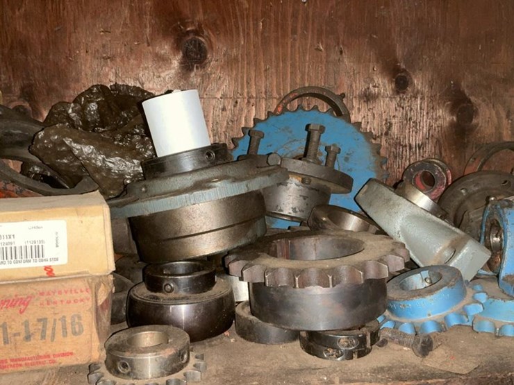 #763-•-bearings,-sprckets,-and-assorted-parts-image-18