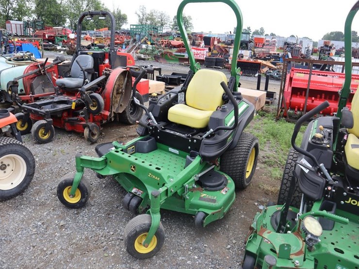 2016-john-deere-z915e-image-3