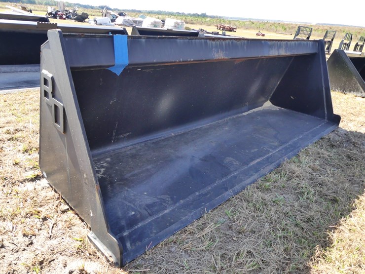 blue-diamond-72"-quick-attach-bucket-image-1