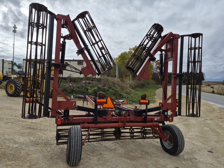 case-ih-crumbler-image-5