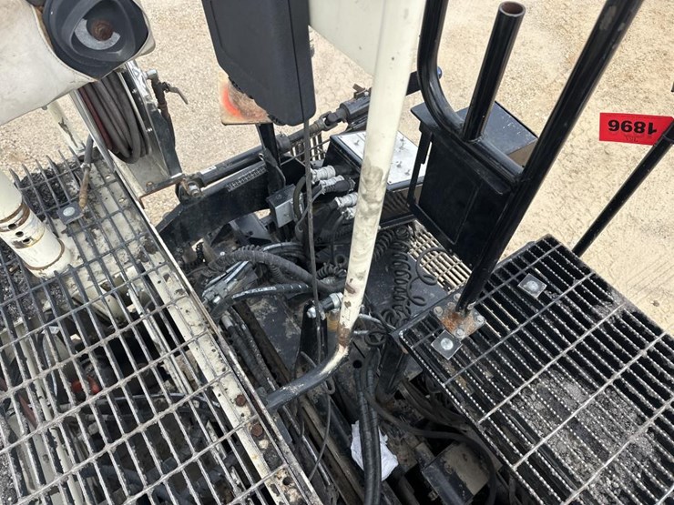 cedarapids-cr352-image-35