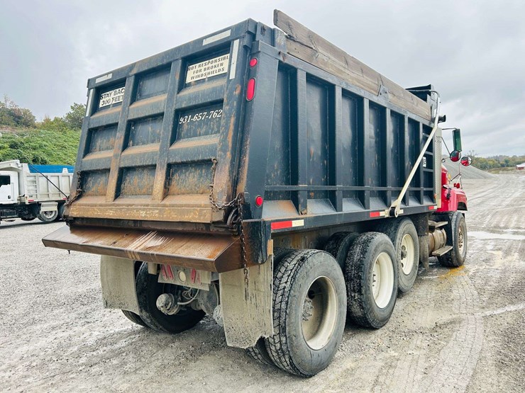 1997-international-paystar-5000-image-7