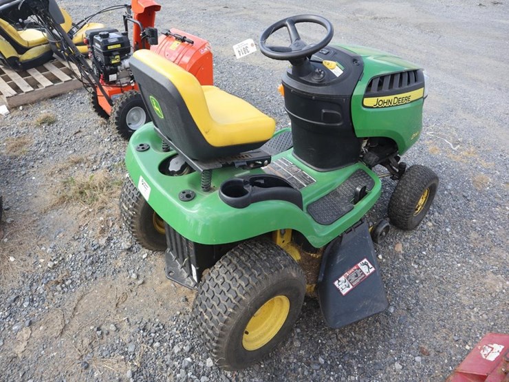 john-deere-d110-image-8