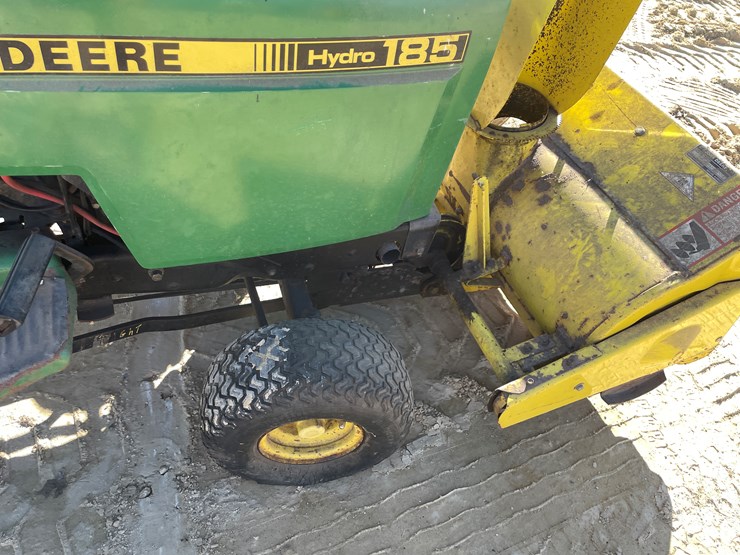 john-deere-185-image-15