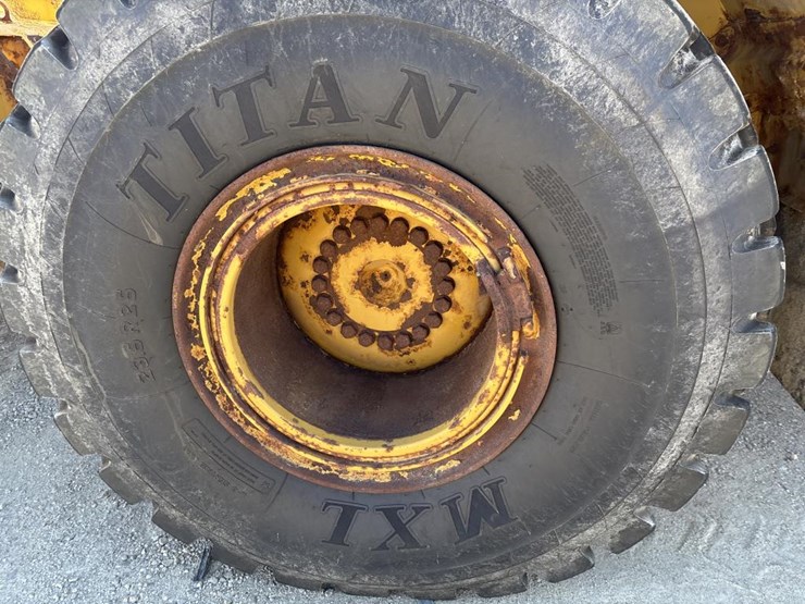 caterpillar-950k-image-45