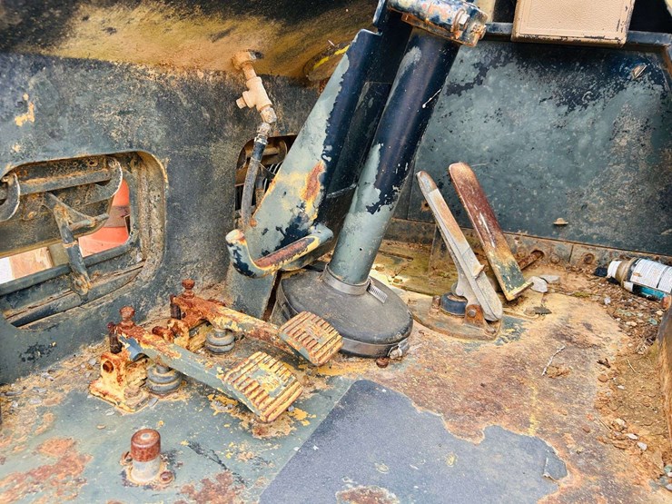 1982-caterpillar-621b-image-22