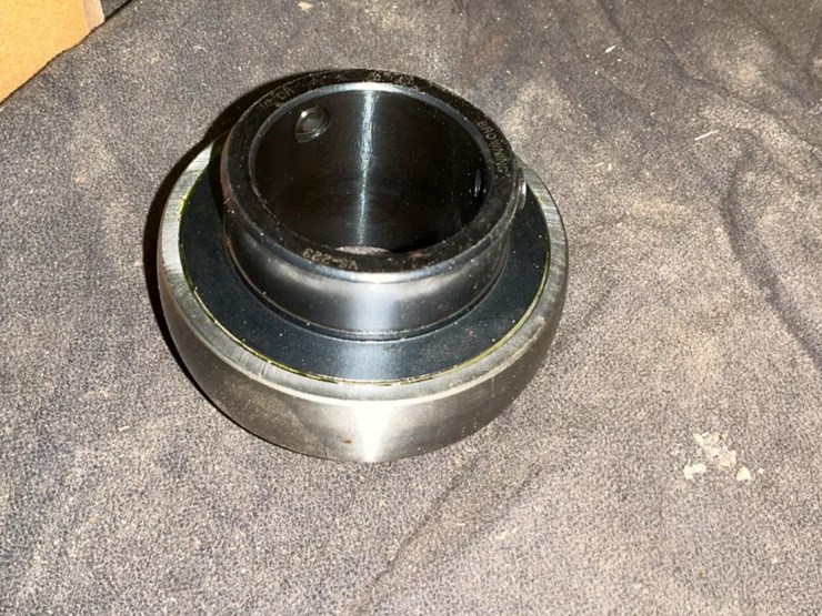 #763-•-bearings,-sprckets,-and-assorted-parts-image-24