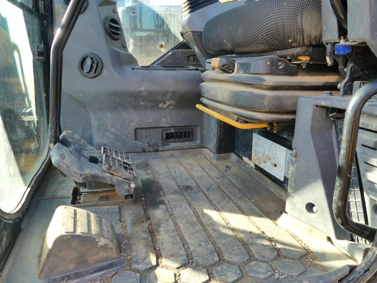 2019-caterpillar-308cr-image-15