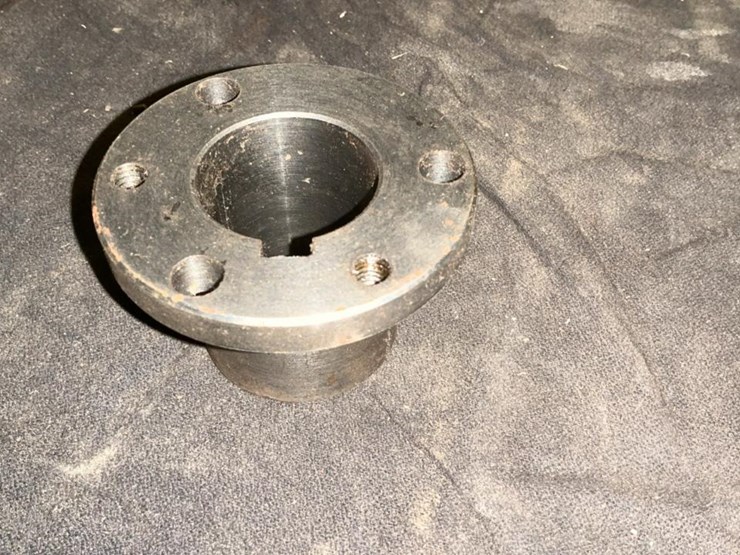 #763-•-bearings,-sprckets,-and-assorted-parts-image-22