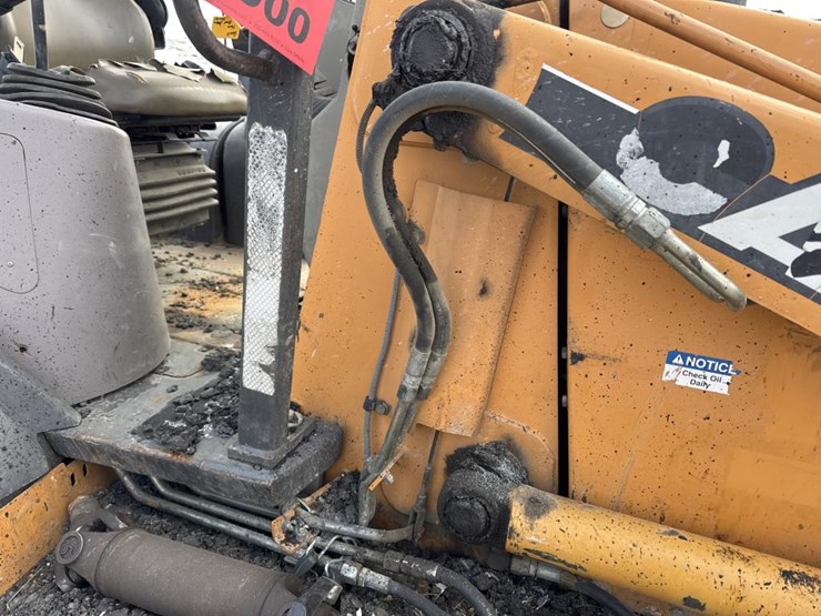 2007-case-570m-xt-image-18