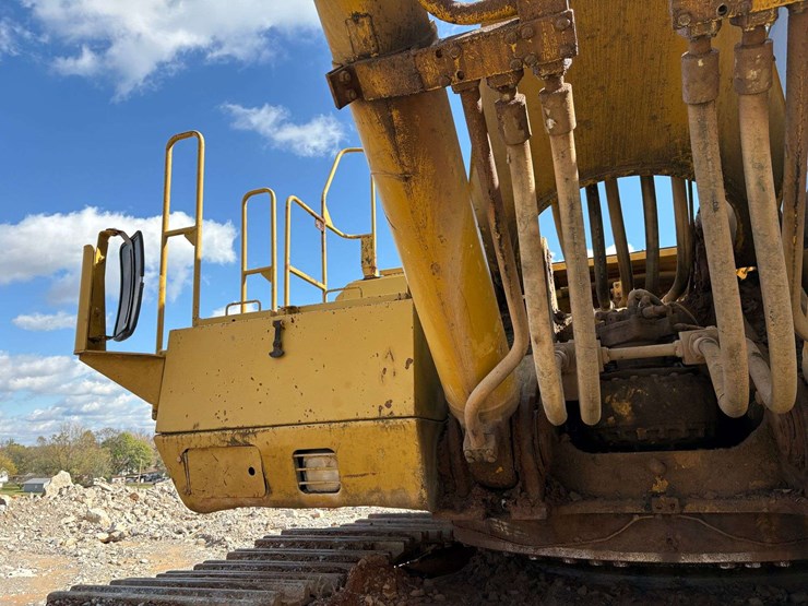 1999-caterpillar-375l-image-39