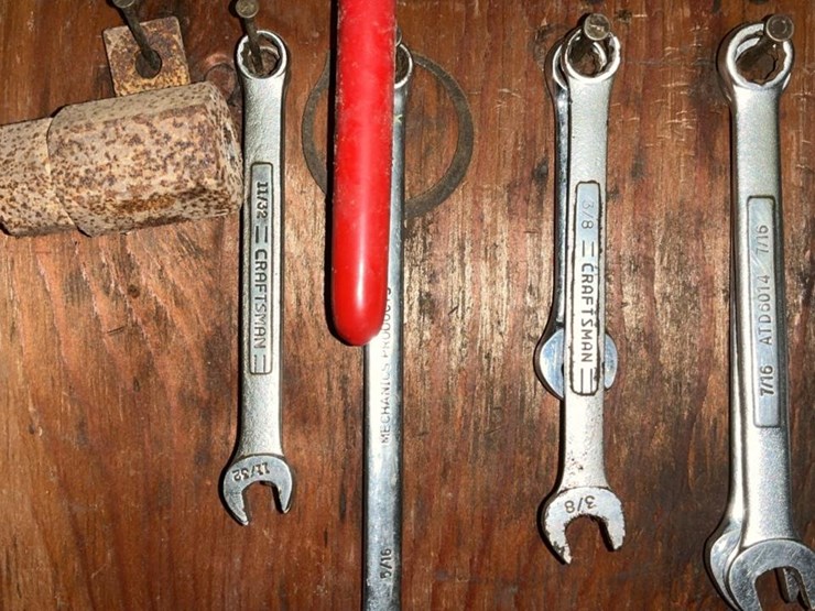 #754-•-wrenches,-tools,-miscellanous-parts-image-4