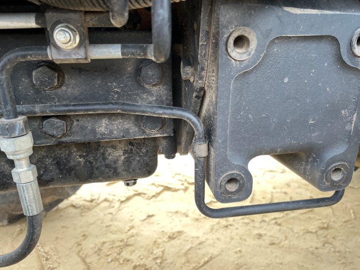 john-deere-3032e-image-39