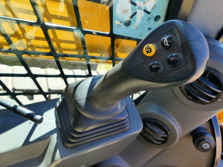 caterpillar-299d3-image-16