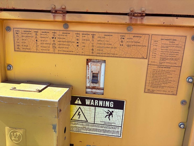 caterpillar-150-kw-image-24