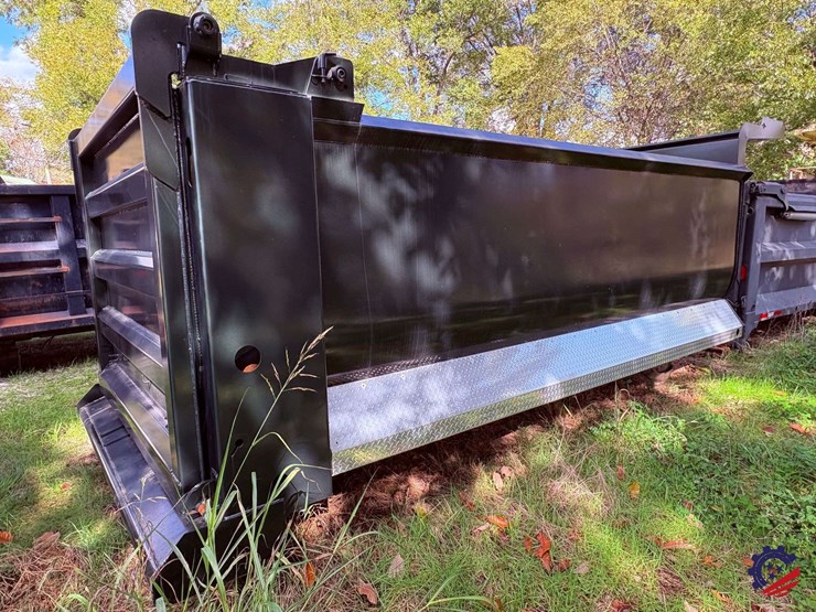 new-16'-ox-body-dump-body-with-high-lift-gate-image-5