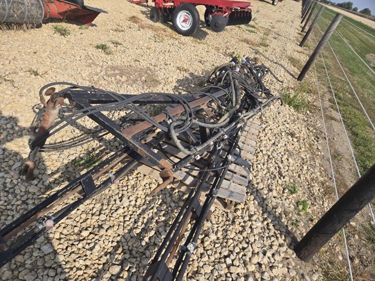 #5874-•-dempster-45'-sprayer-boom-image-7