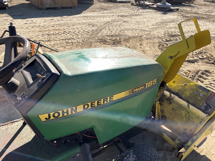 john-deere-185-image-13