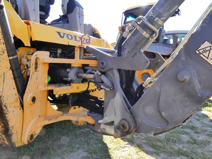 volvo-bl70b-image-10