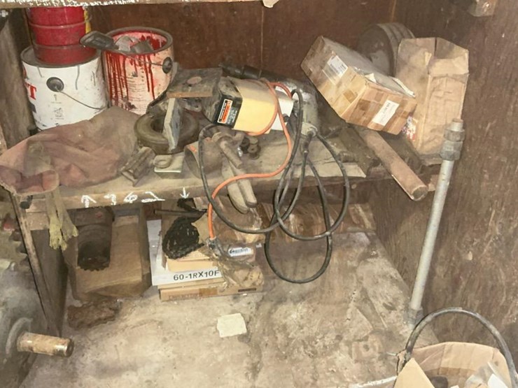 #762-•-roller-chains-and-miscellaneous-parts-image-1