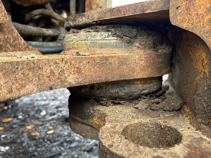 2005-volvo-l90e-image-28