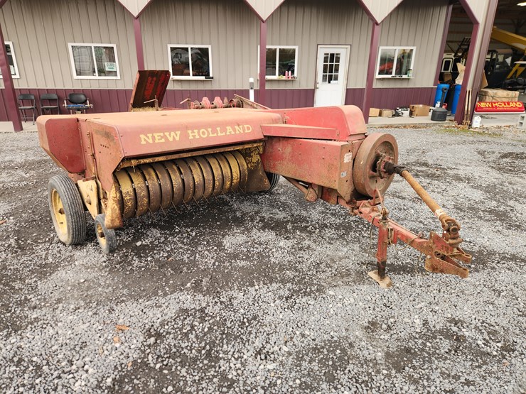 new-holland-268-image-1