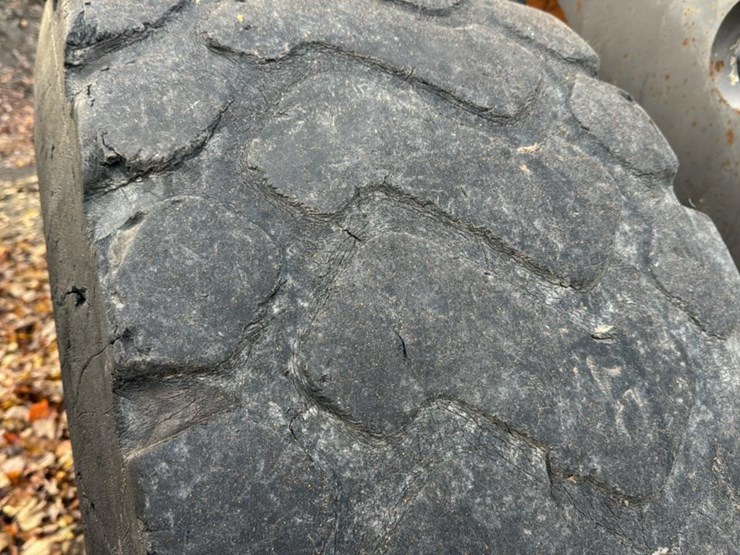 2005-volvo-l90e-image-39