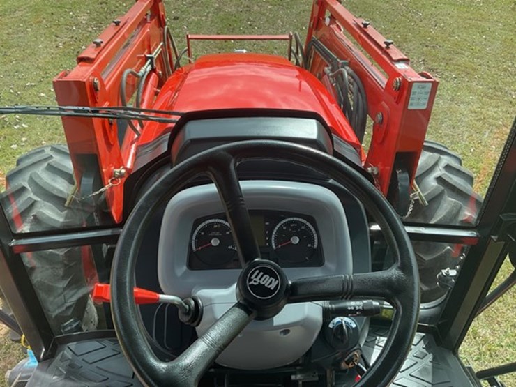 #39-•-2019-kioti-px1053-loader-tractor-image-22