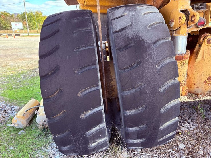 1994-caterpillar-773b-image-15