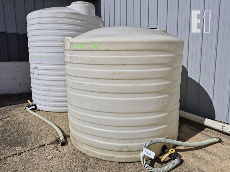 poly-tank-1650-gallon-image-1