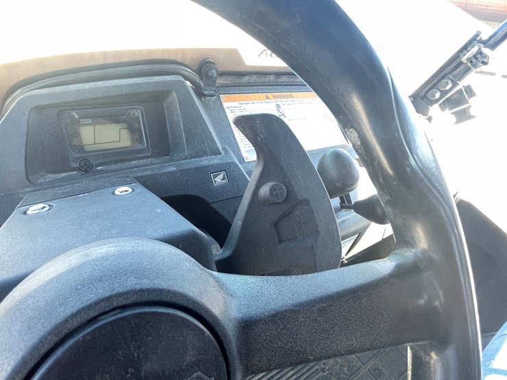 2021-honda-pioneer-700-image-52