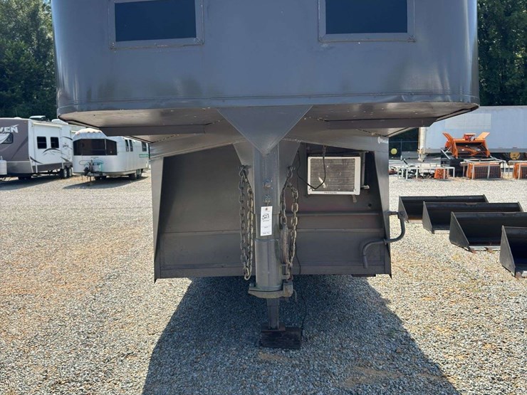 valley-trailer-image-2