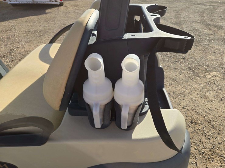 2017-club-car-precedent-golf-cart-image-11