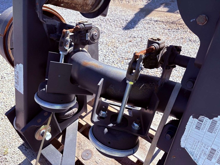 (unused)-hendrickson-20k-air-lift-axle-image-12