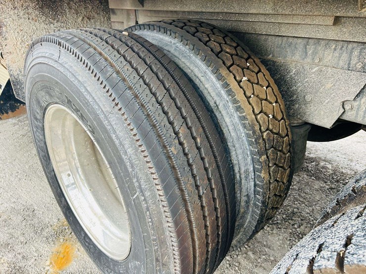 kenworth-t800-image-15