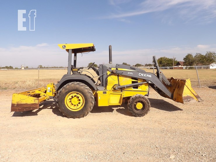 deere-210l-image-7